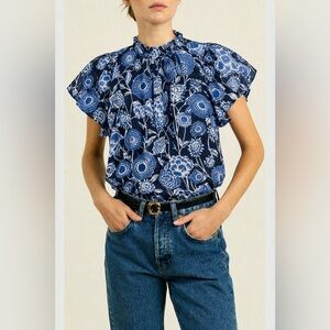 Trovata Carla High Neck Floral Blouse – NWT – Size XS